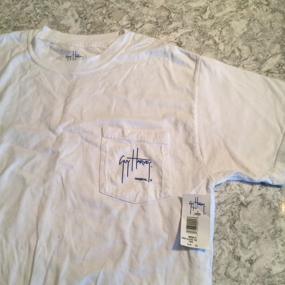 Men’s tee shirt